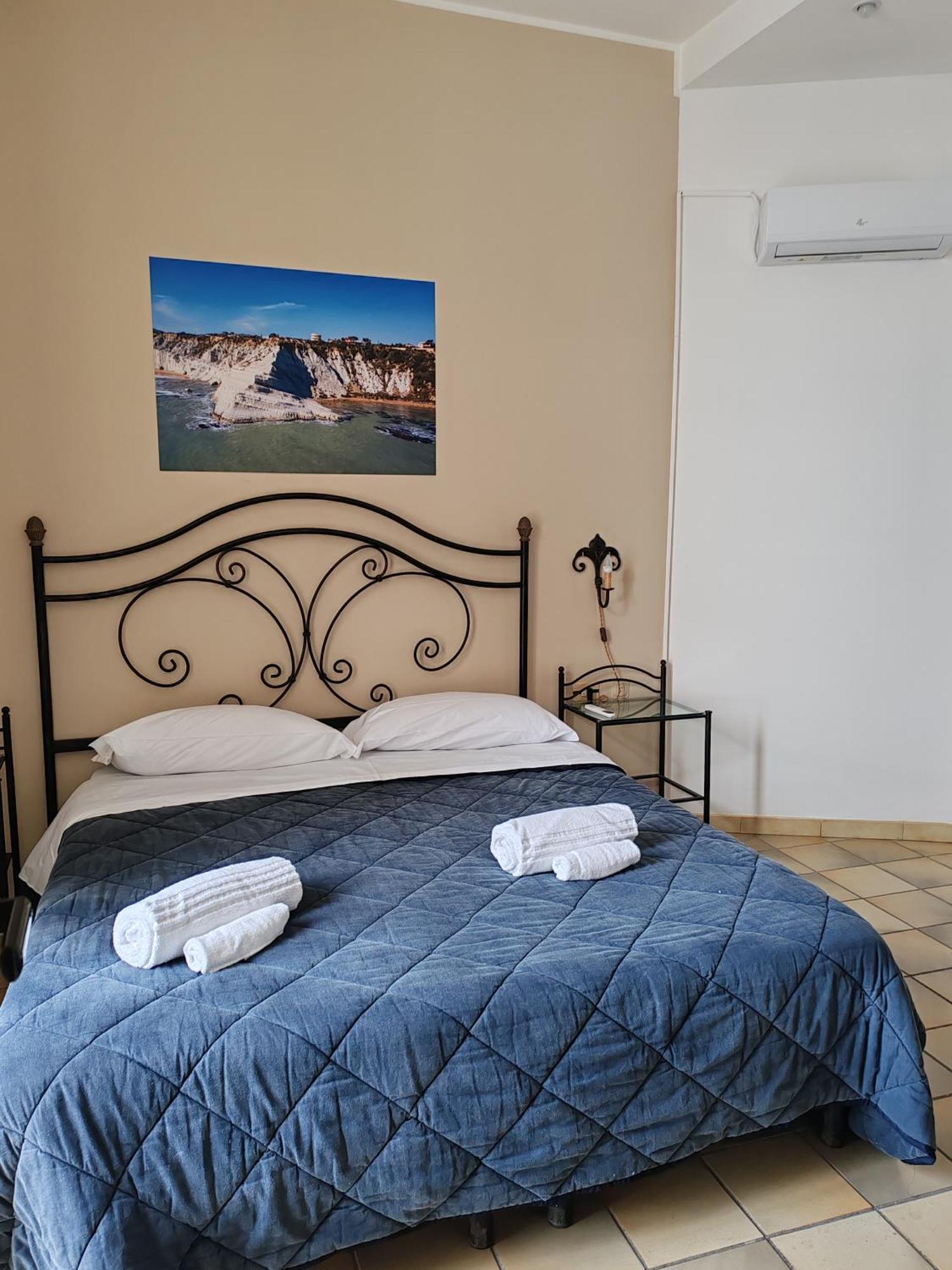 Life Hotels Residence Dei Baroni Сиракузы Экстерьер фото